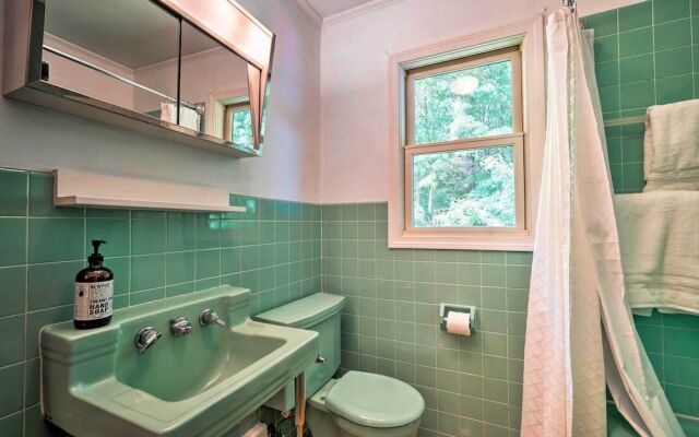 Nostalgic Vermont Escape in Manchester Center