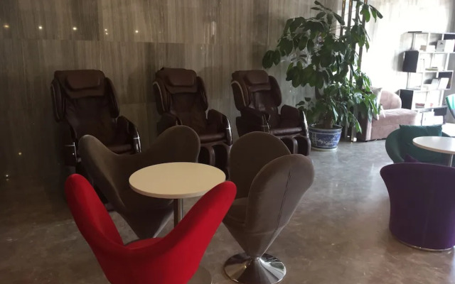 IBIS Styles NT Shimao Plz.