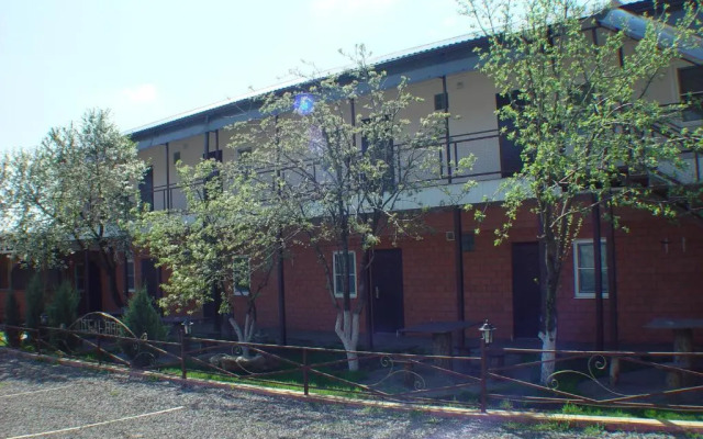 Otel' 888