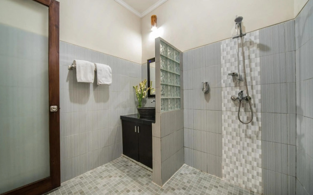 Puri Canggu Villas & Rooms