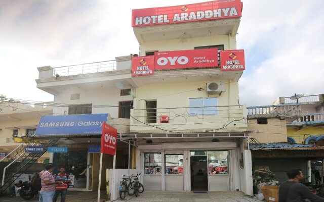 OYO 40695 Hotel Aradhya