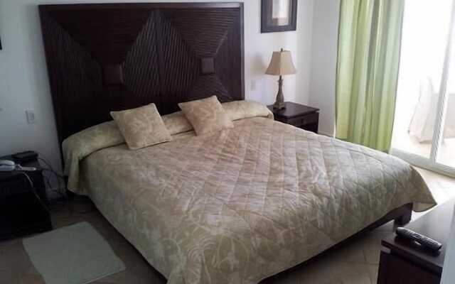 South Ocean Villa 402