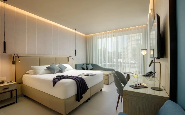 Ambasciatori Suite Hotel