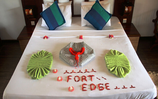 Fort Edge Retreat