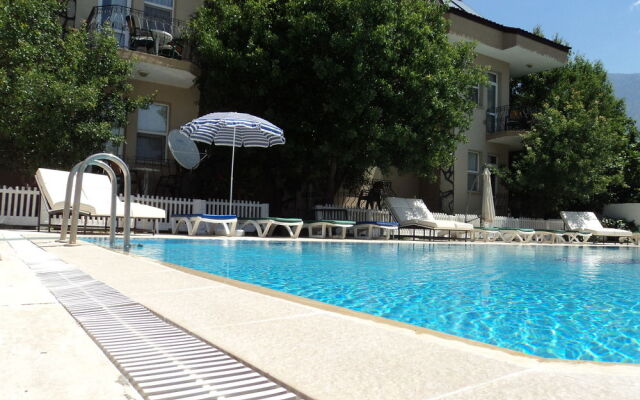 Club La Perla Hotel