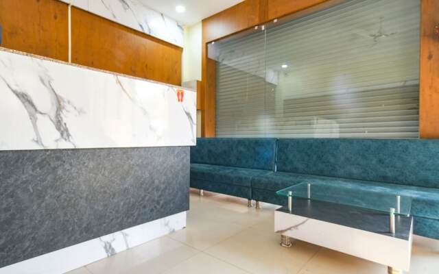 FabHotel Grand Giriraj