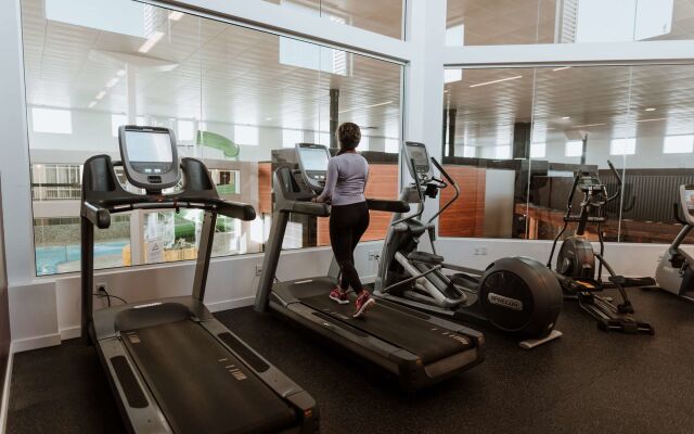 Coast Nisku Inn & Conference Centre