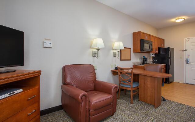 Candlewood Suites Tuscaloosa, an IHG Hotel