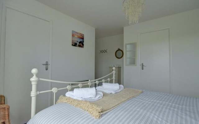 Magnificent holiday home in Georgeham near Beach