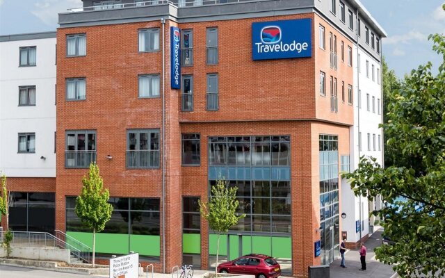 Travelodge Camberley Central