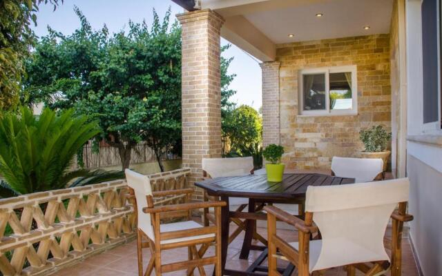Sea Breeze Villa