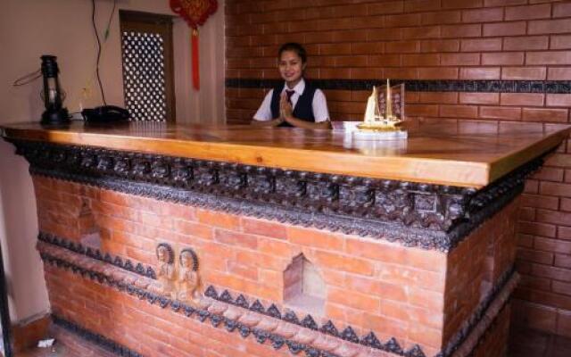 Nag Pukhu Guest House