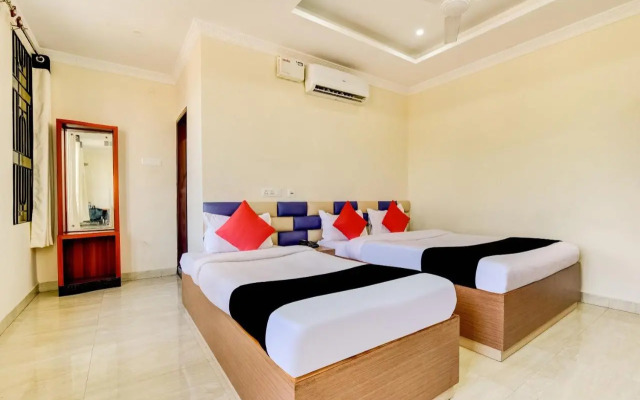 OYO 14174 Good Luck Residency Hotel
