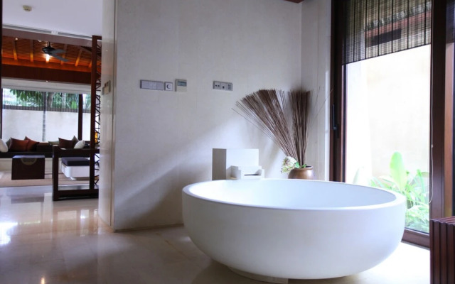 Maritime Seclusive Life·Perfume Bay