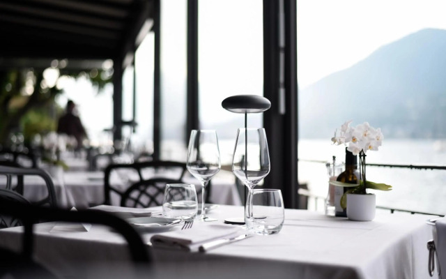 Bella Hotel & Restaurant