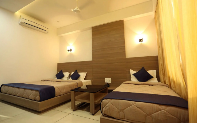 OYO 9687 Hotel Avista