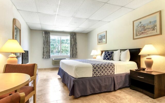 Rodeway Inn & Suites