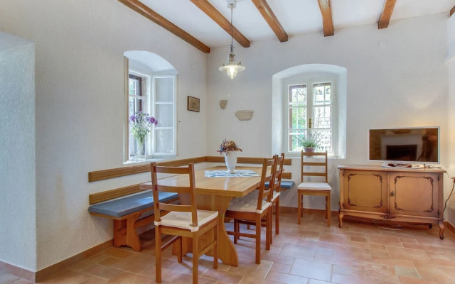 Holiday Home in Osor Near Sandy Beach