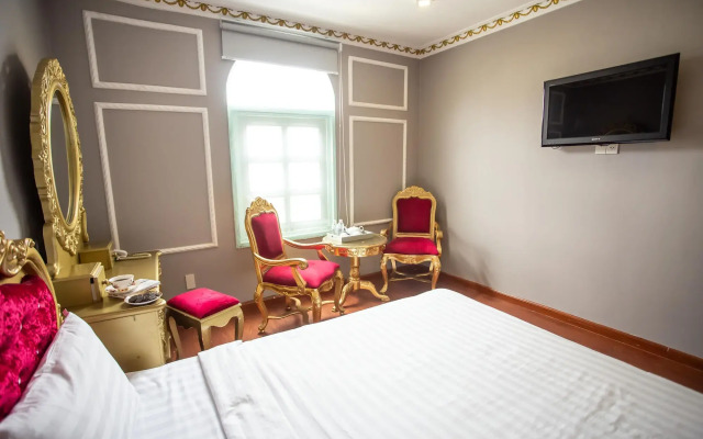 Phung Hoang Golden Hotel
