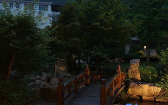 Yinying Mountain Villa