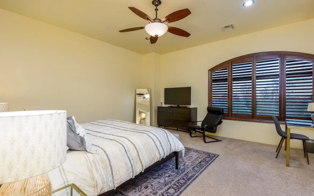 Casa Sunridge 5 Bedroom Home by Redawning
