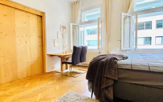 Cozy 2BR Apartment Near Westbahnhof