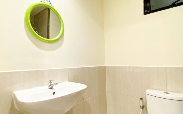 Nice And Simply 2Br At Meikarta Apartment