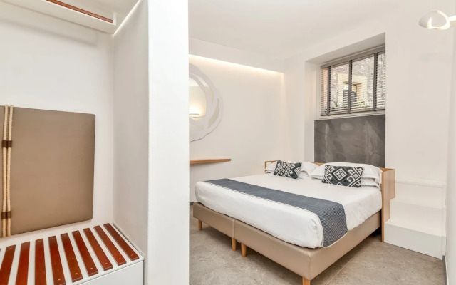 COLONNA24
