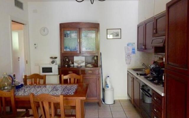 N98 - Numana, Nuovo Trilocale Con Giardino in Residence Con Piscina