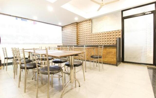 Hotel Star Zest House