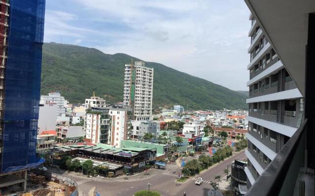 FLC SEA TOWER - 4 SEASONS APARTMET 12pax