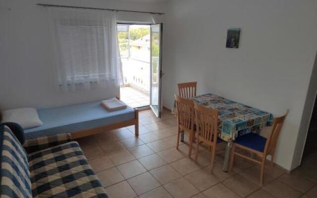 Apartments Mali Mate