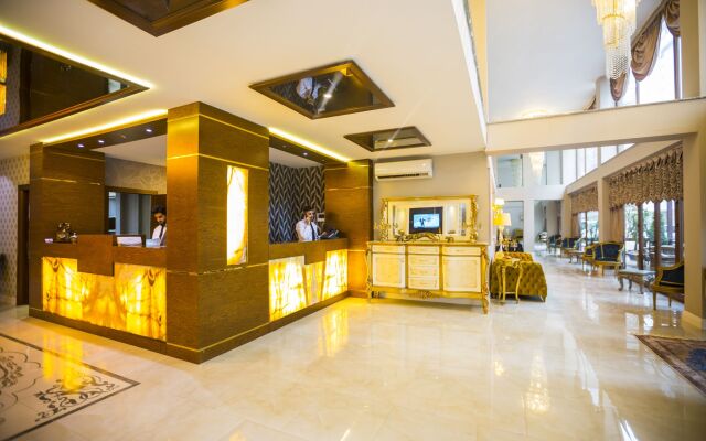 Real King Suite Hotel