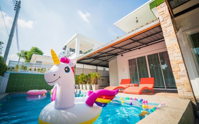 Timeless Pool Villa Huahin