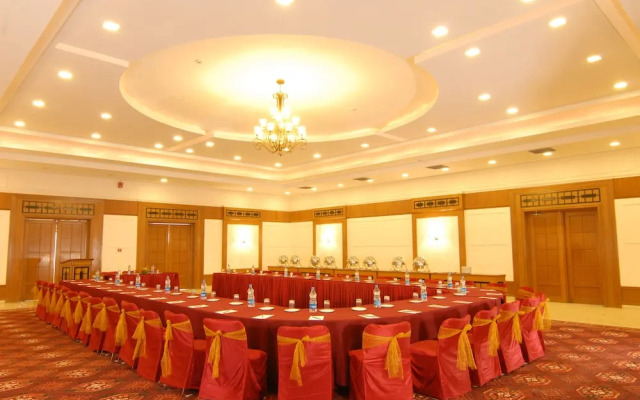 Chanakya BNR Hotel