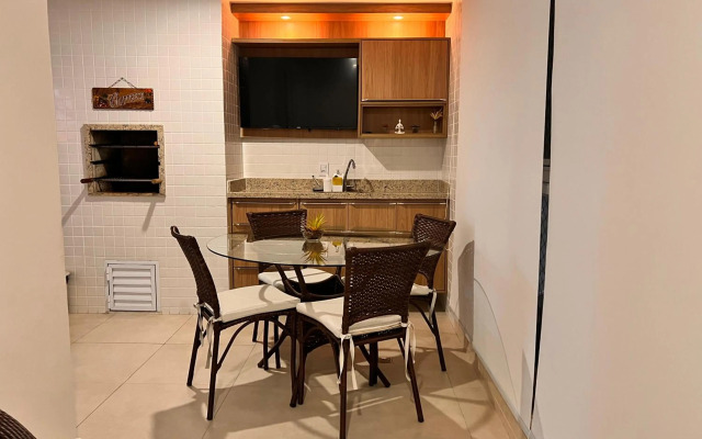 Apartamento em Bertioga com varanda gourmet