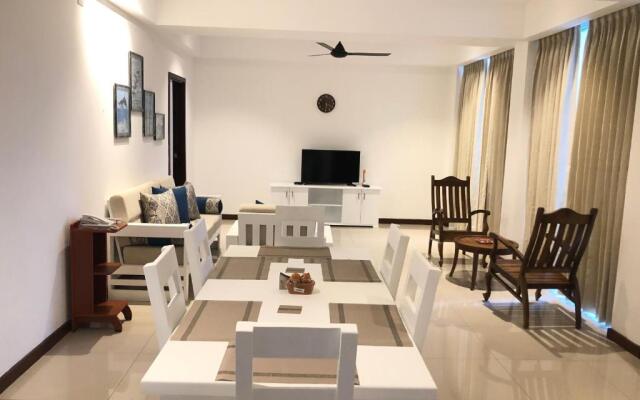 Apartment314 Oceanfront condos Nilaveli