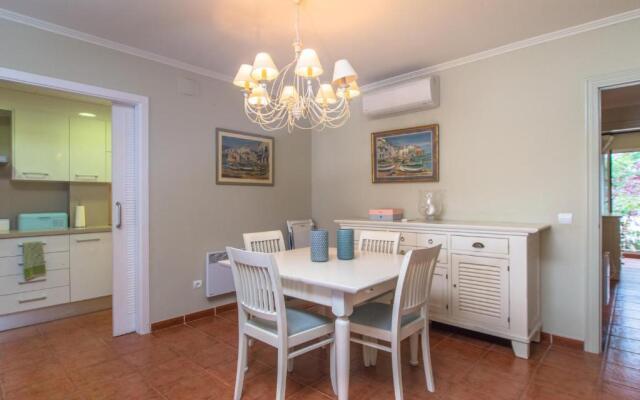 Bk-2 Calella De Palafrugell 6 Pax