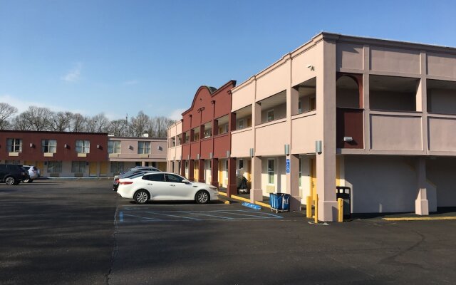 Ramada Rockville Centre