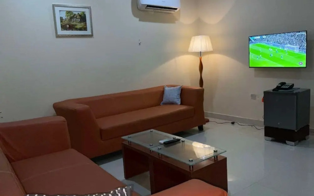 Lis Hotel And Suites