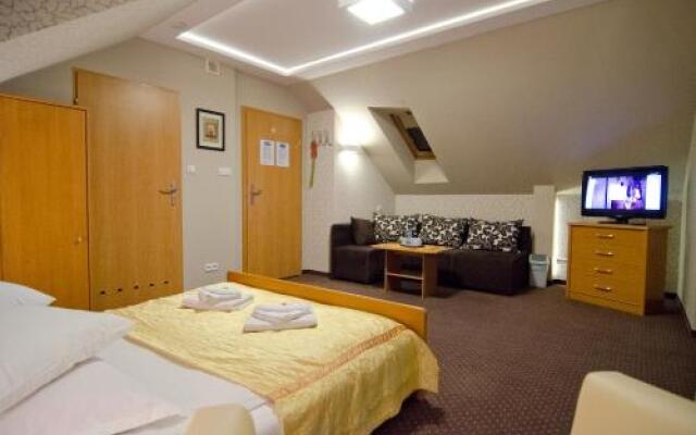 Hotelik Gościniec Pod Sosnami Drzonków