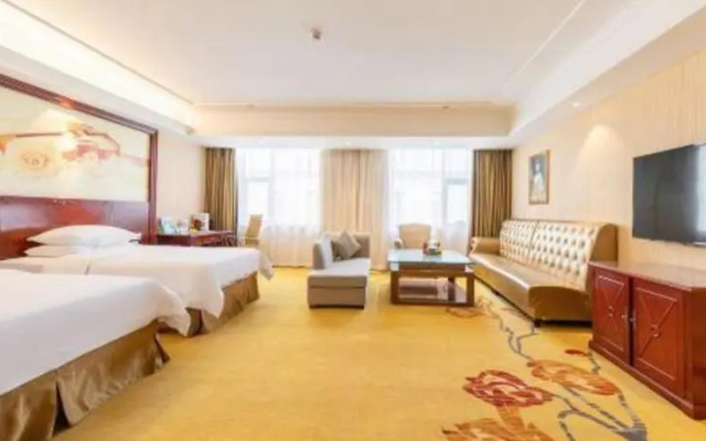 Vienna Hotel (Zhongshan Ancient Town Center)