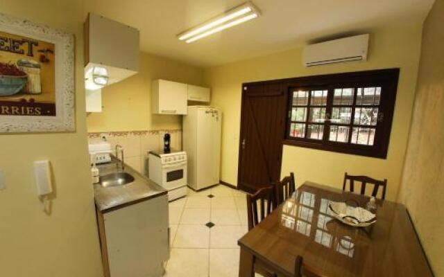 Casa 25 (Dois Pinheiros)