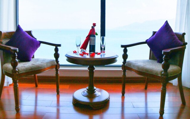 Vietnam Taste Hotel Quy Nhon - Beachfront