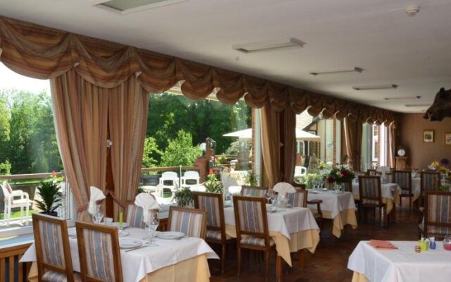 Hostellerie Doux Repos