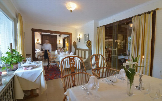 Romantik Waldhotel Mangold