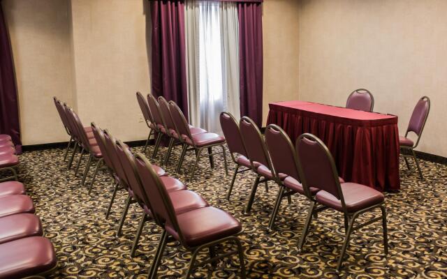 Sleep Inn & Suites Stafford - Sugarland