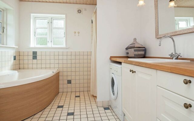 Charming Holiday Home in Dannemare With Whirlpool