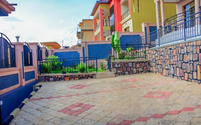 Stunning 6-bed Apartment in Kigali