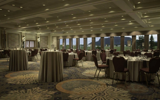 Valhalla Hotel & Conference Centre